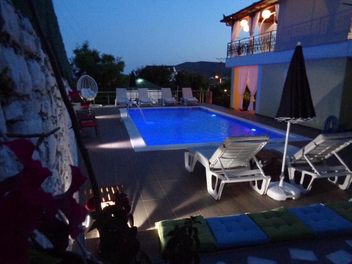 Villa Cato Sarandë Buitenkant foto